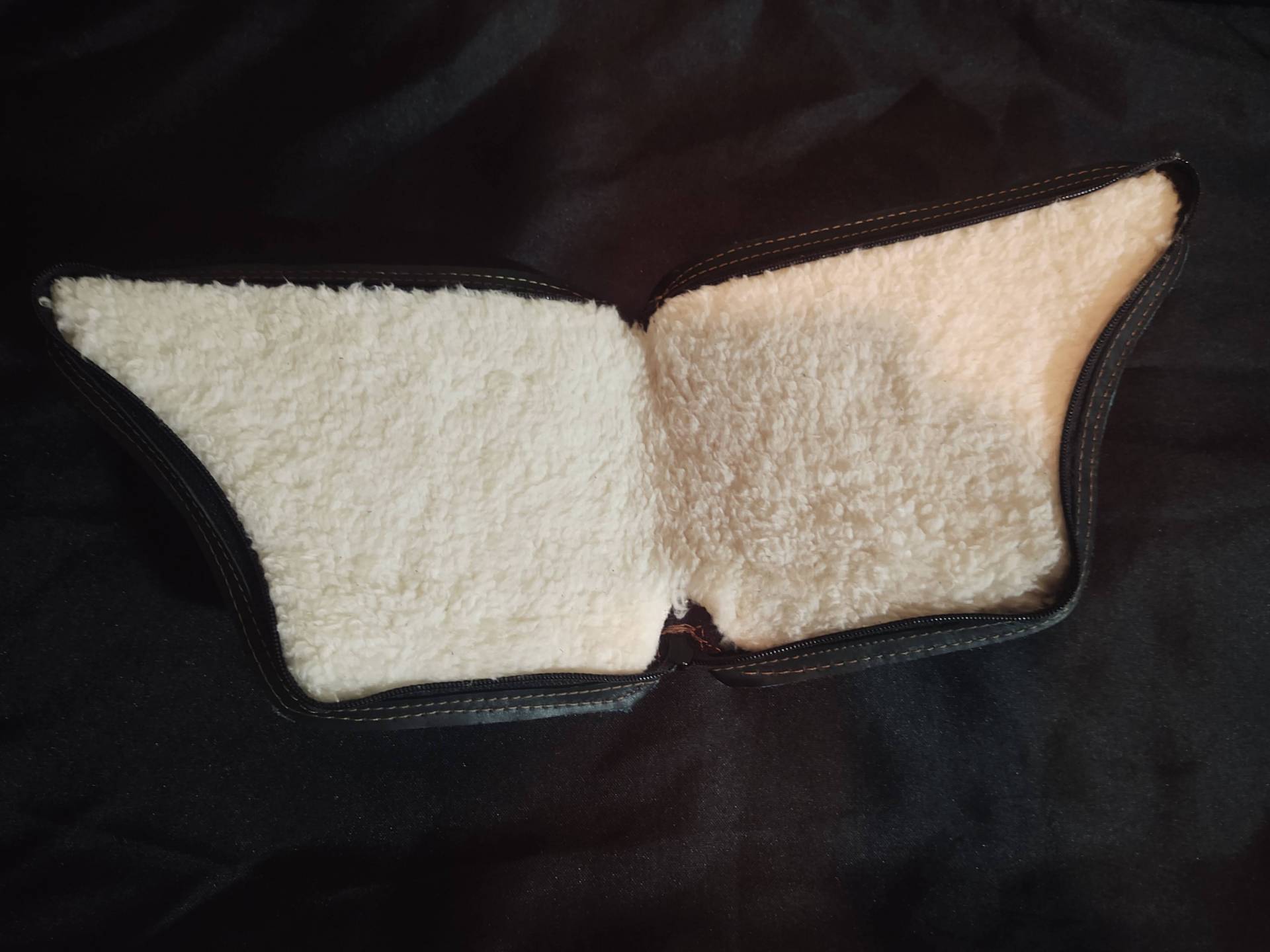 Full Leather Pistol, Revolver or Handgun Case - Image 5